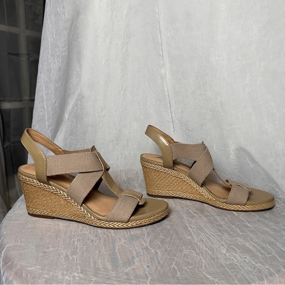 Lucky Brand Cork Wedge Heel Espadrilles Sandals T-strap Stretch Slingback 9.5 - Picture 3 of 17